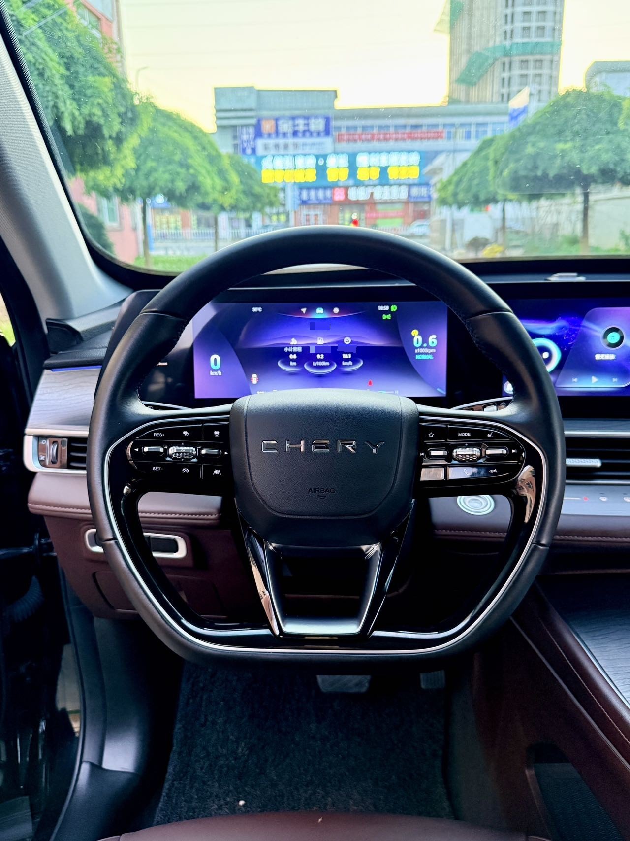 奇瑞 2022款 瑞虎8 PRO 1.6T 290T 两驱浩瀚版5座