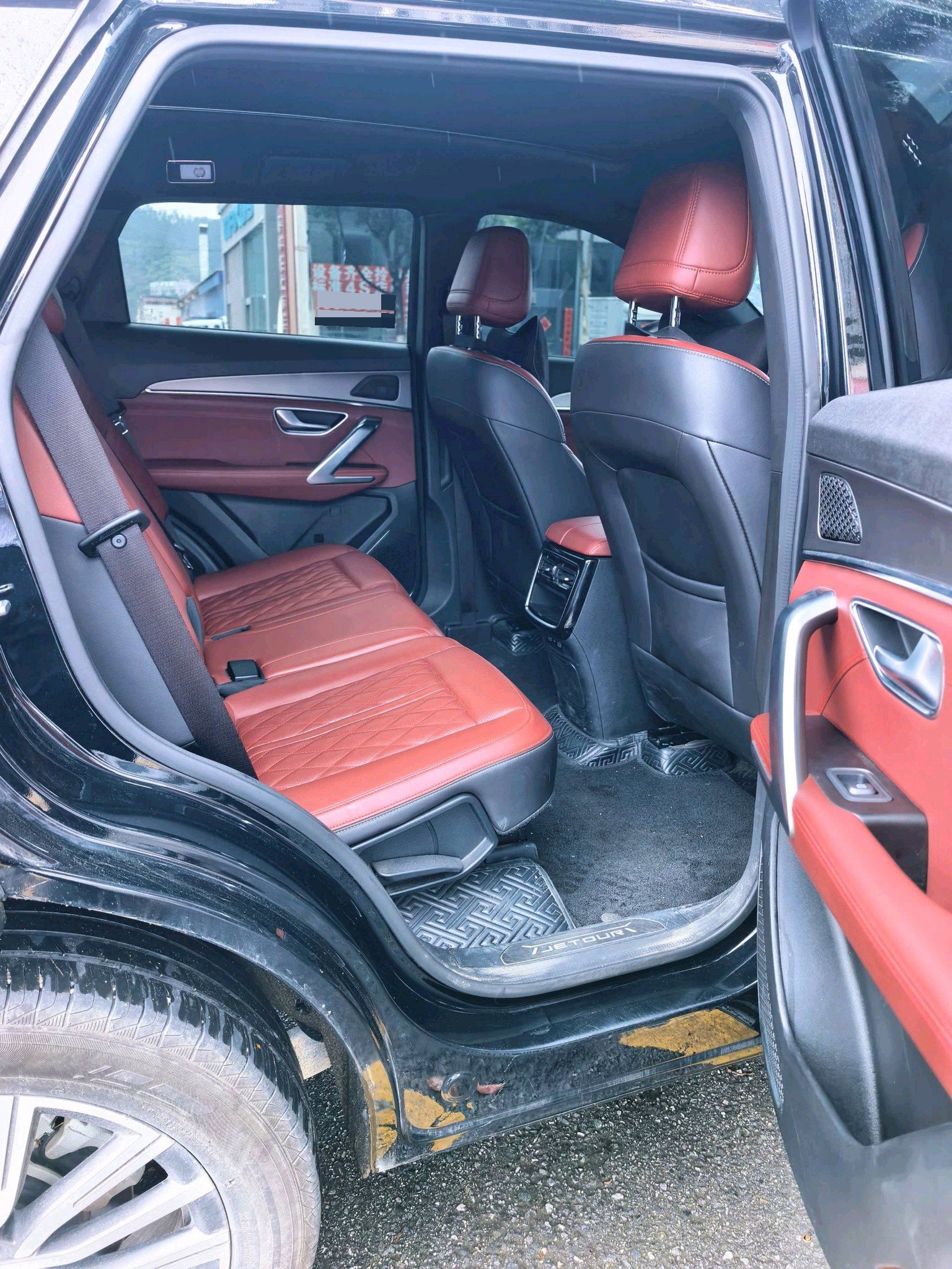 JETOUR 2023 X70 PRO 1.5T Comfort 7-Seater