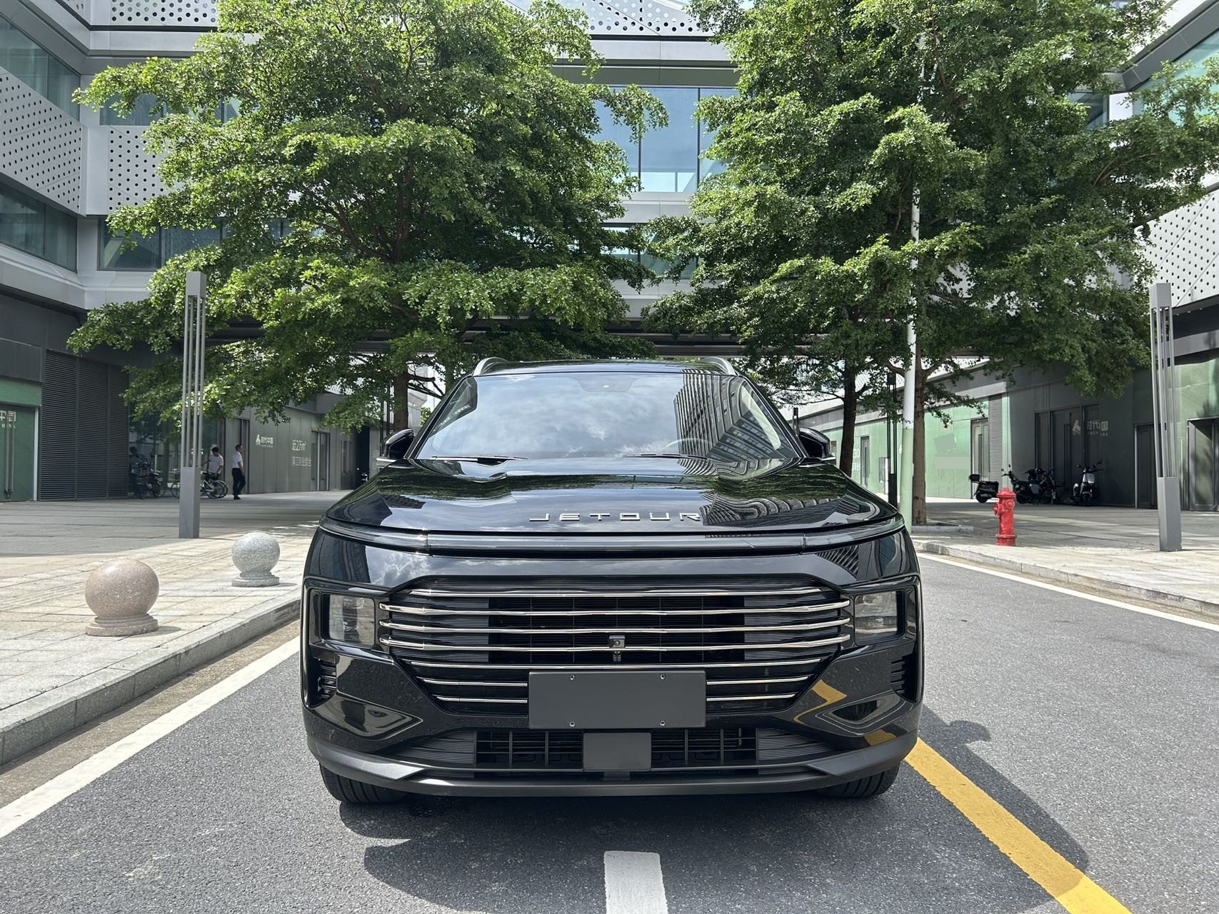 JETOUR 2025 X70 PLUS 1.5T Luxury Surge Edition 5-Seater