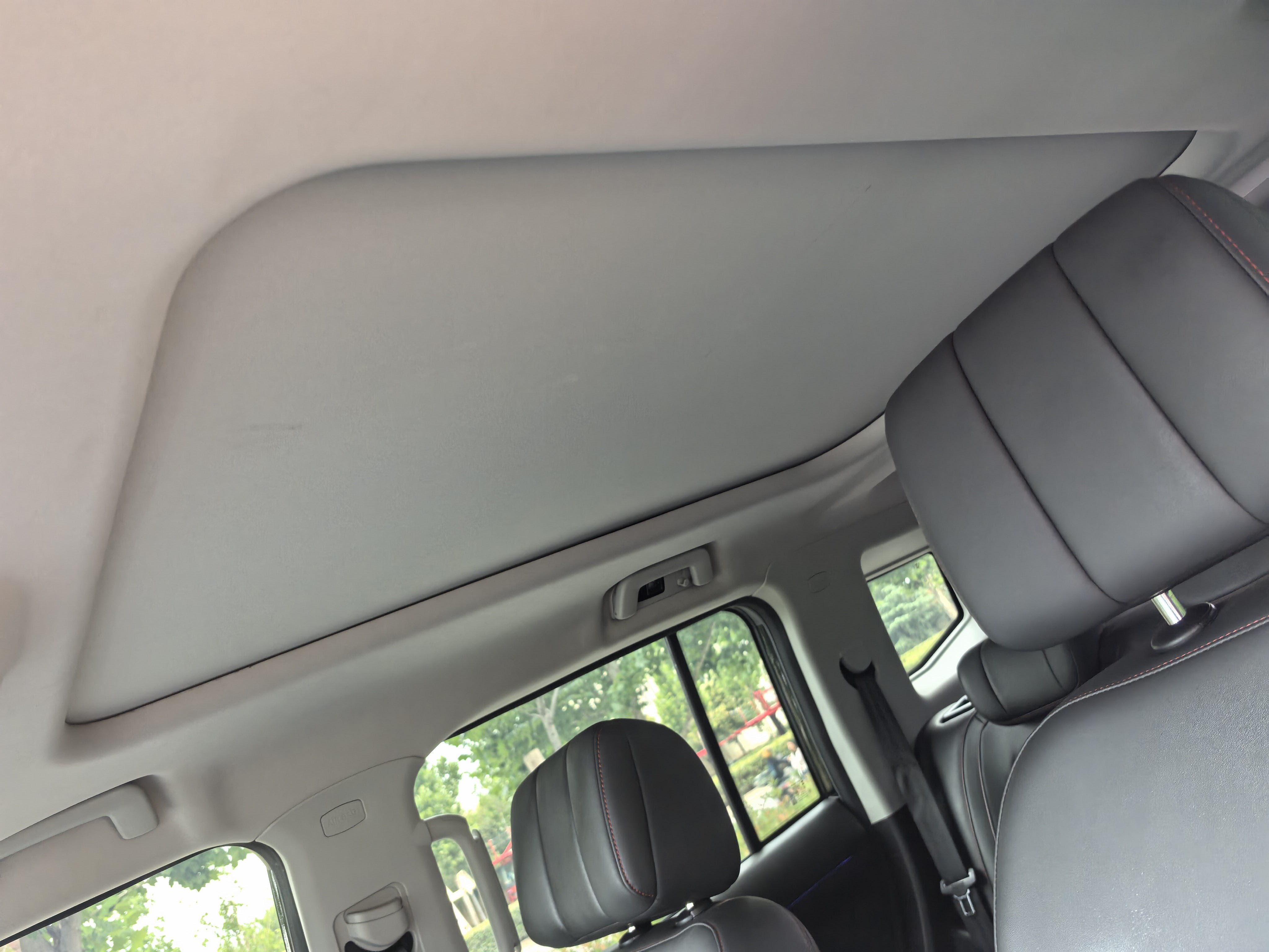 JETOUR 2024 Traveler 2.0T 4WD Cross PRO Entertainment Edition