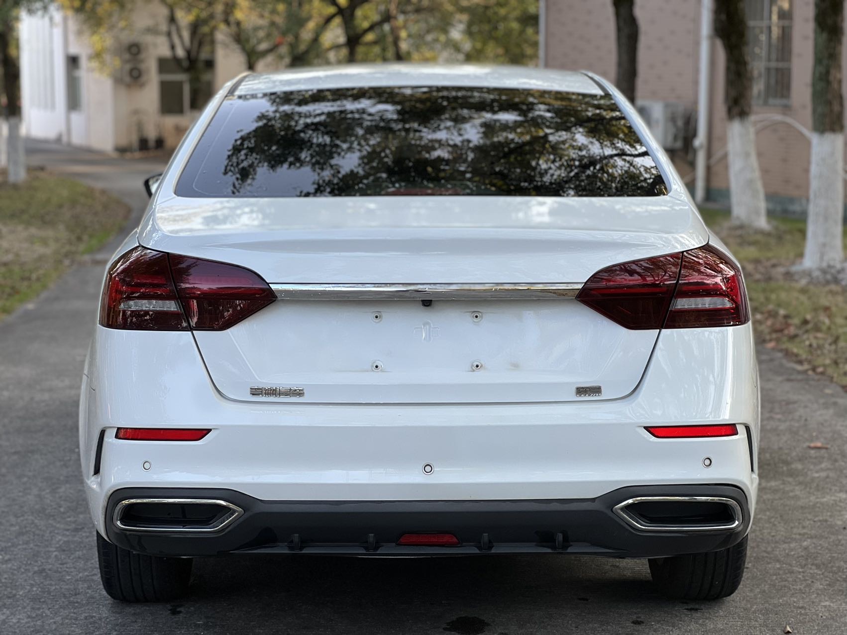 Geely 2019 Emgrand Sedan 1.5 CVT Leading Edition Xiangya Asian Games Edition