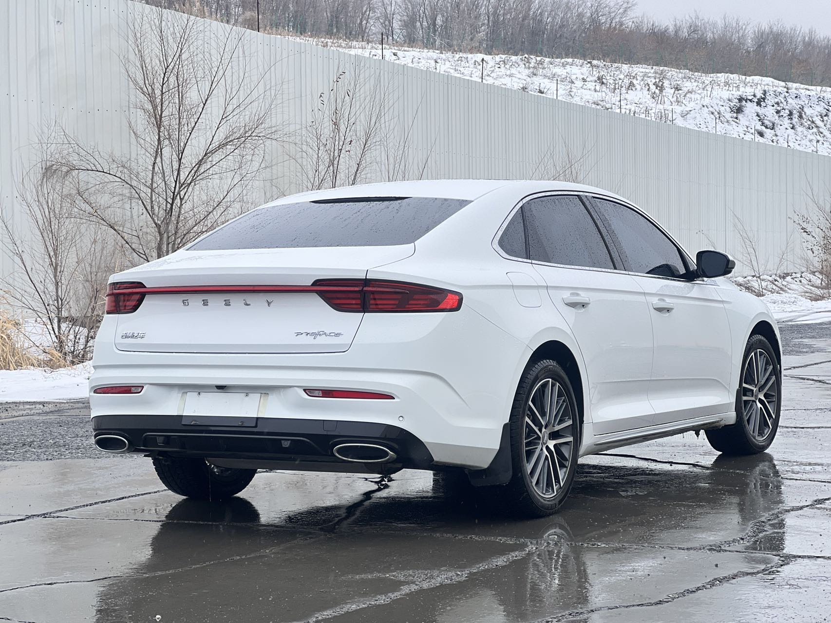 吉利 2021款 星瑞 2.0T 豪华+型
