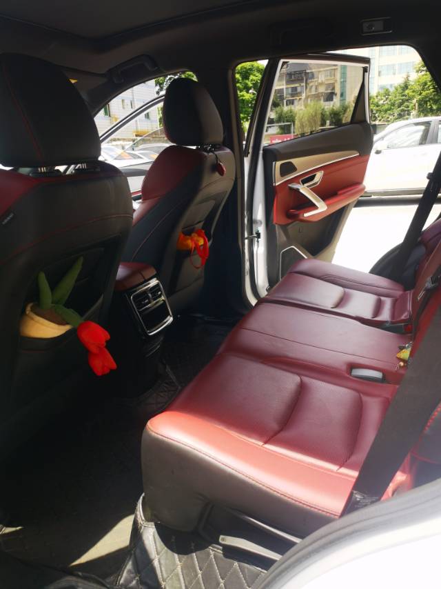 JETOUR 2022 X70 PLUS 1.5T CVT Mountain 5-Seater