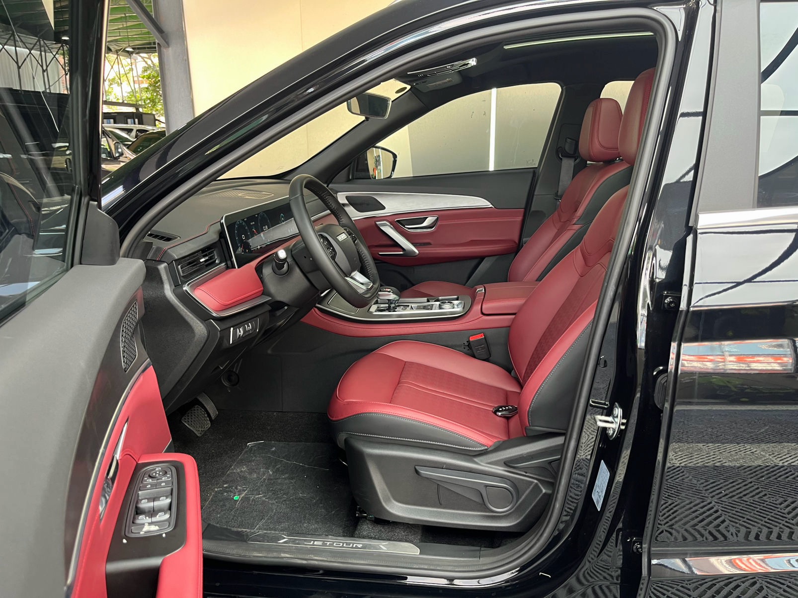 捷途 2025款 X70 PLUS 1.5T 冠军版PRO7座