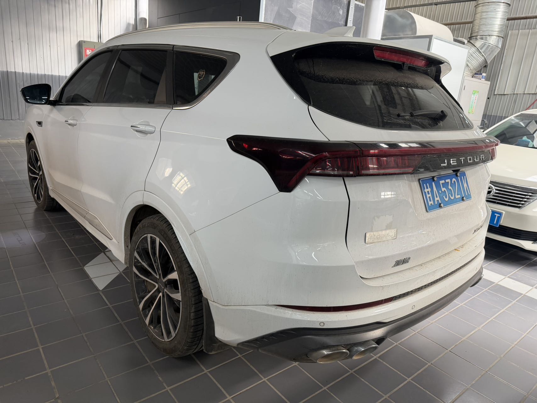 JETOUR 2021 X70 PLUS 1.6T Di 7-Seater