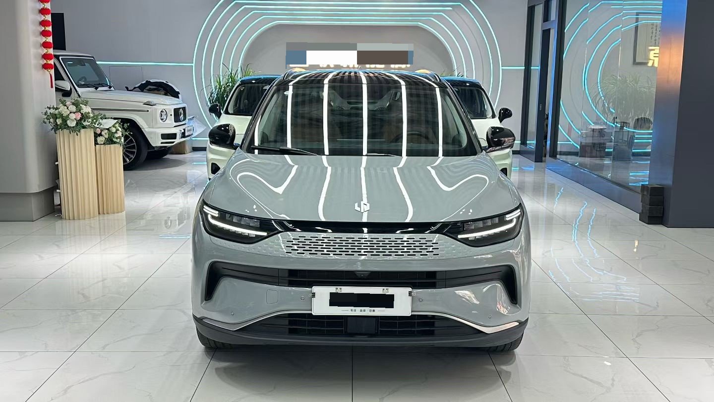 Leapmotor 2024 C11 300 Deluxe Edition