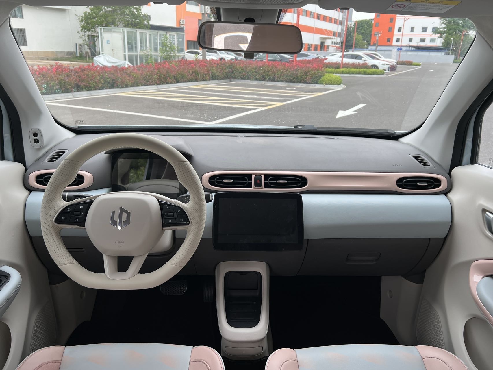 零跑 2023款 T03 403 智享版