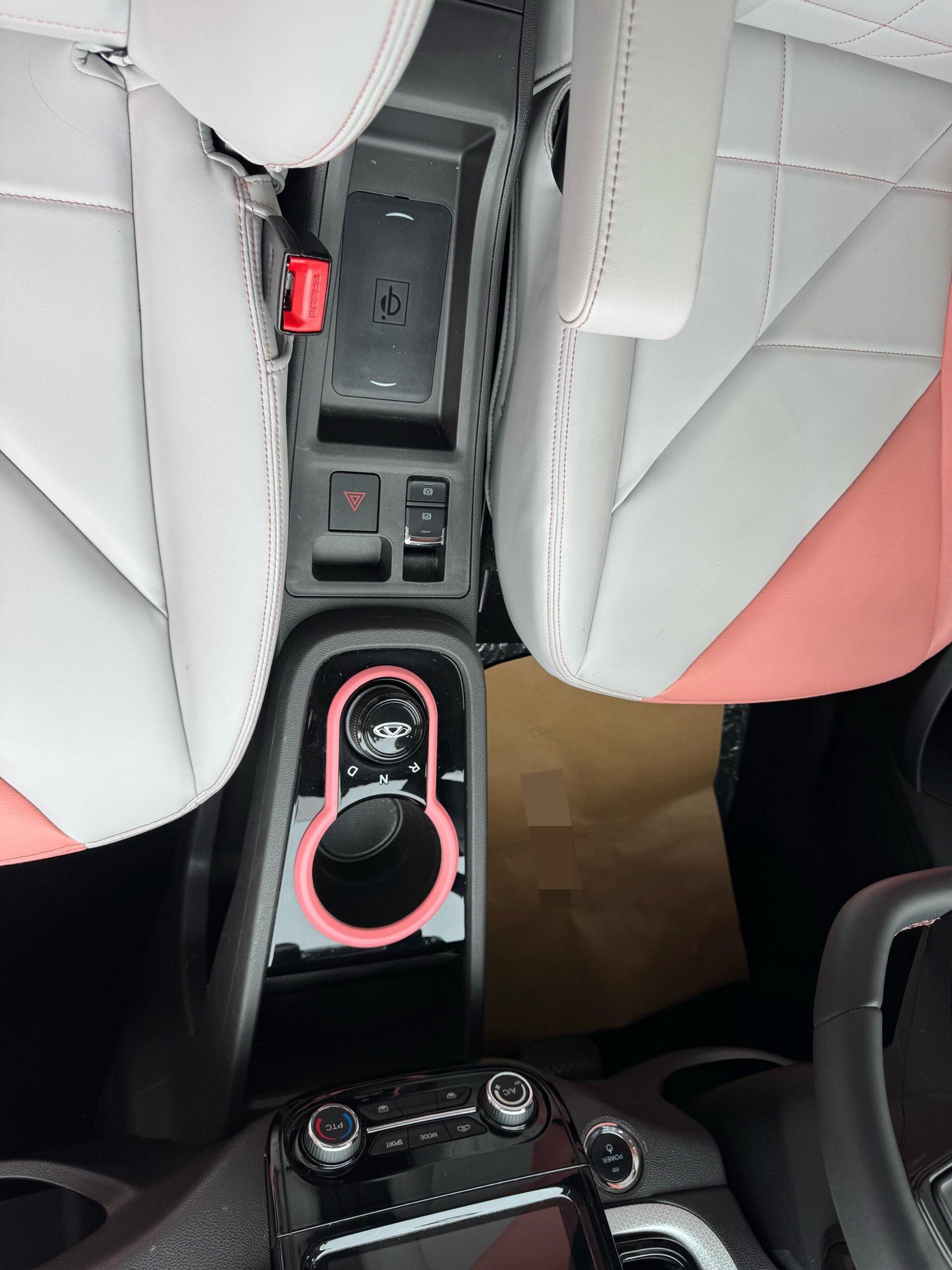 奇瑞 2022款 eQ1 甜粉款 半糖版 三元锂 30kW 301km