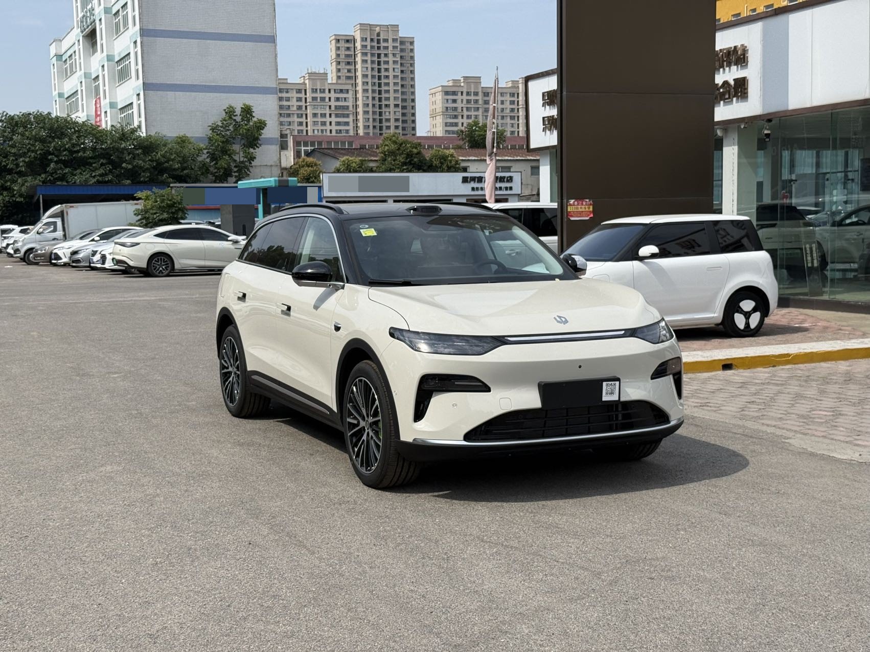 零跑 2026款 C11 300 激光雷达智尊版