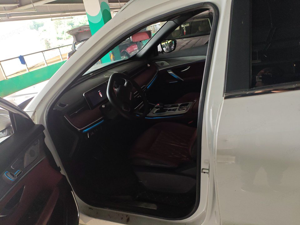 JETOUR 2024 X70 PLUS 1.5T Champion Edition PRO 7-Seater