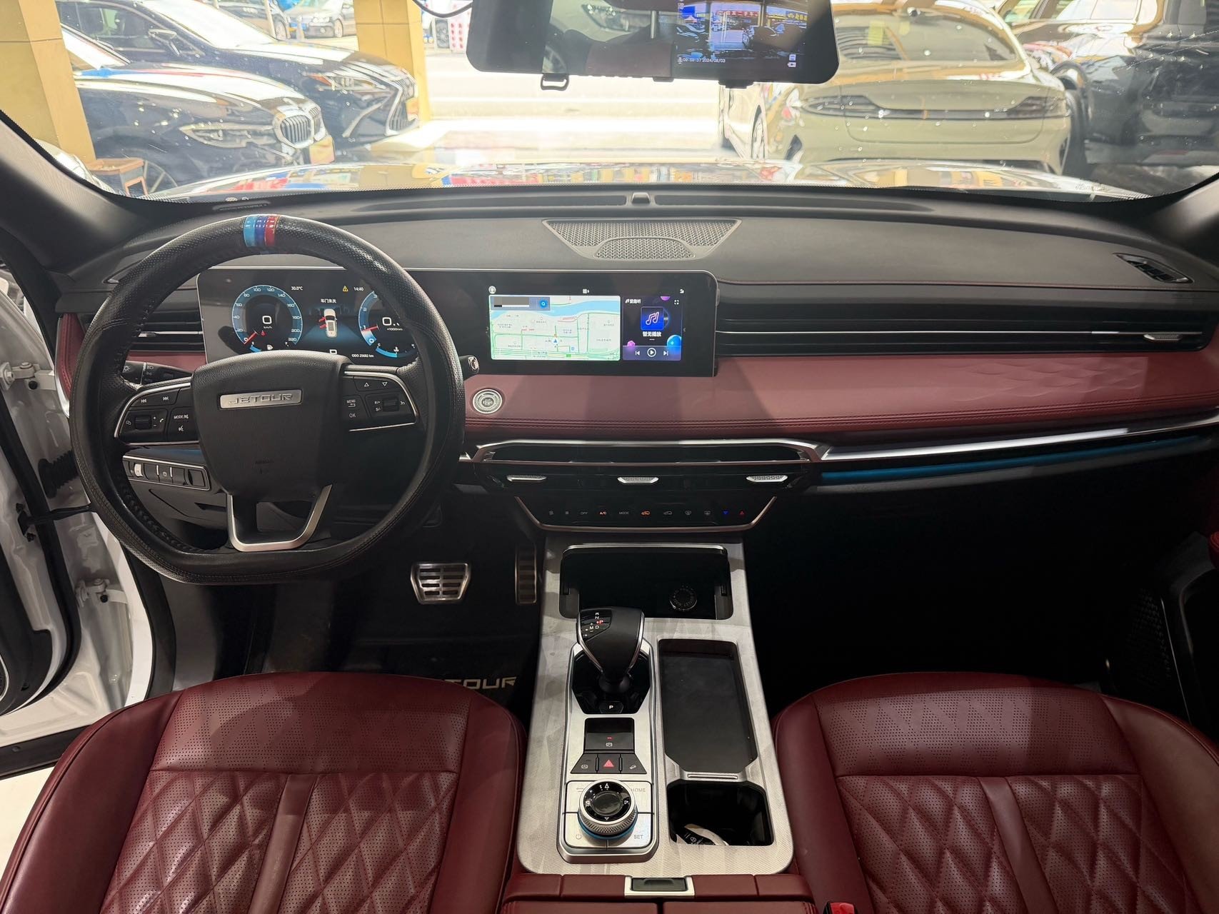 JETOUR 2023 X70 PLUS 1.5T Yongzhe PLUS 7-Seater