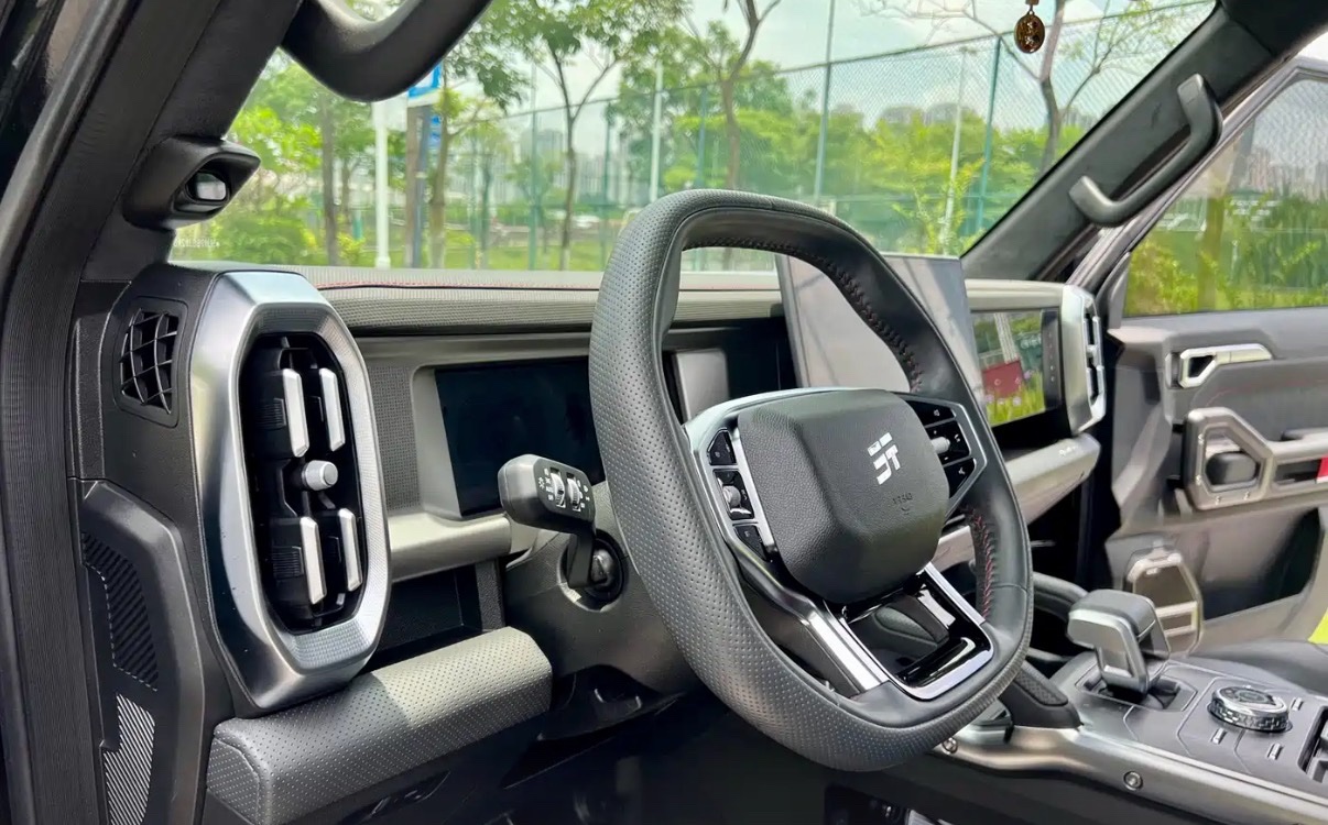JETOUR 2023 Traveler 2.0T 4WD Cross PRO+