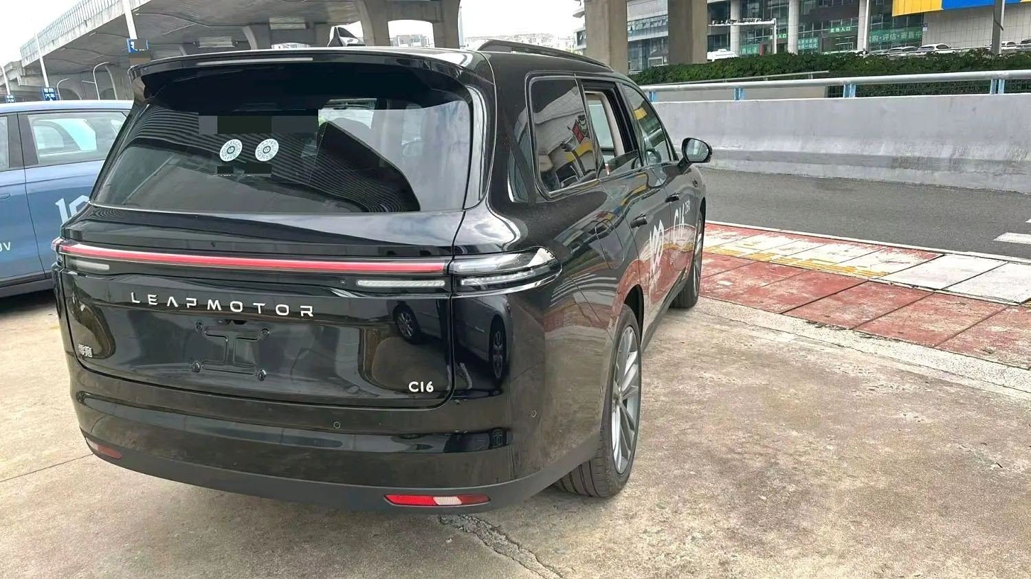Leapmotor 2026 C16 280 LiDAR Zhizun Edition 6-Seater