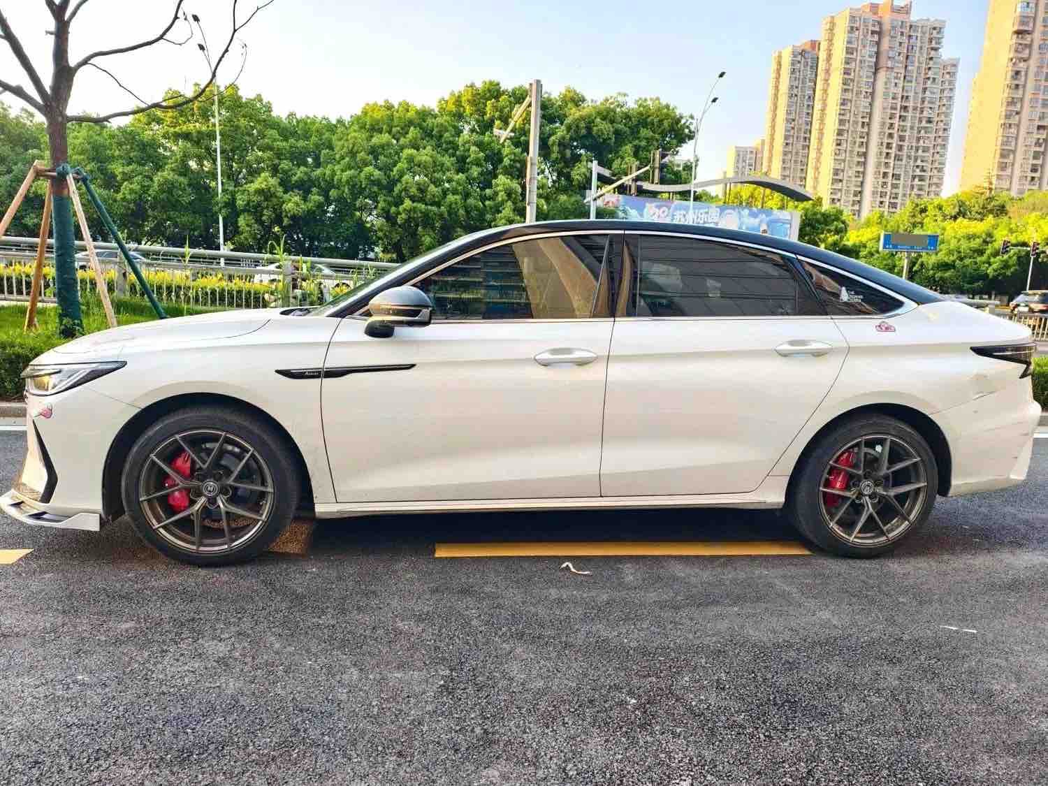 Chery 2022 Arrizo 8 1.6T Ya