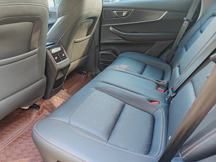 Chery 2024 Tiggo 8 1.5TCI 230TCI New Trend Edition 5-Seater