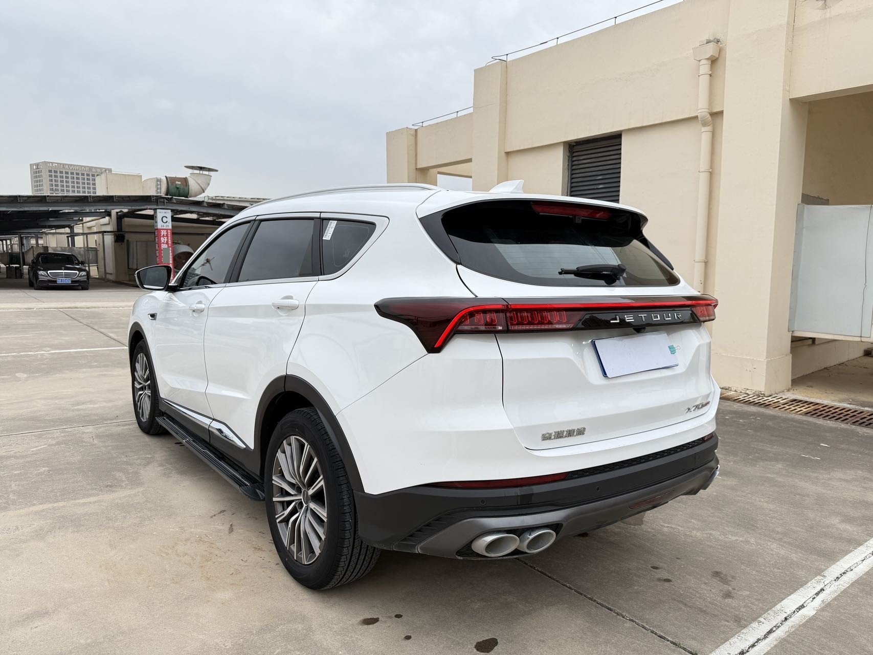 JETOUR 2023 X70 PLUS 1.5T Yongzhe PLUS 5-Seater