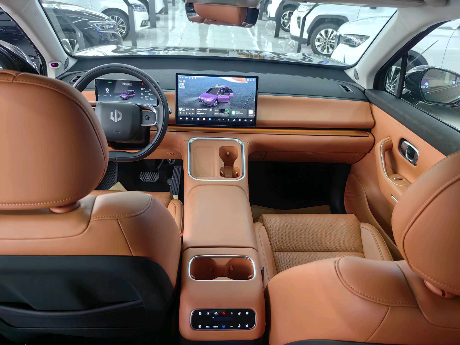 Leapmotor 2026 C16 280 LiDAR Zhizun Edition 6-Seater