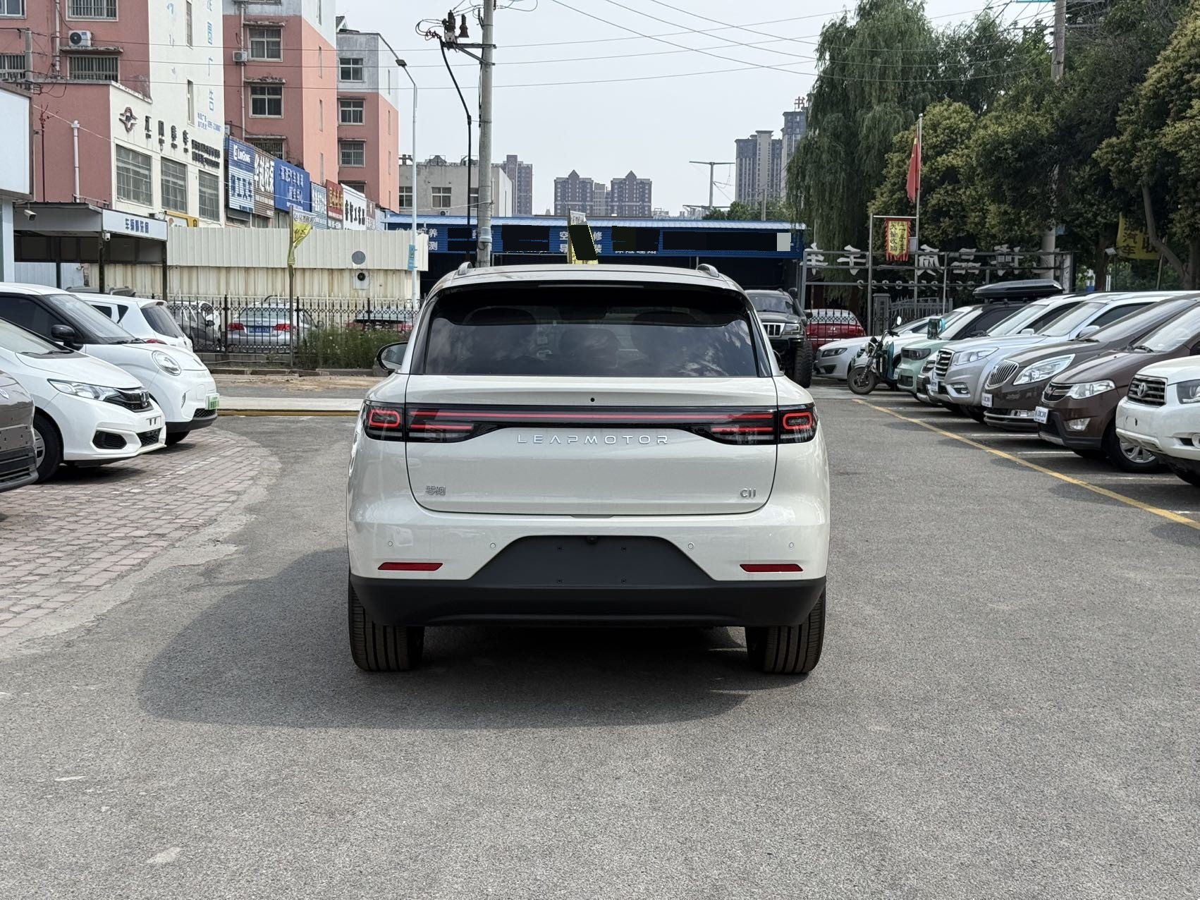 零跑 2026款 C11 300 激光雷达智尊版