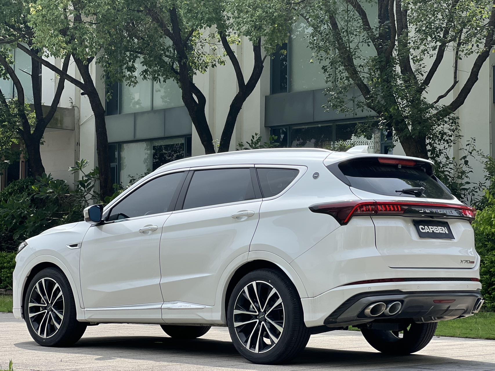 JETOUR 2023 X70 PLUS 1.6T Qiangzhe PRO 7-Seater