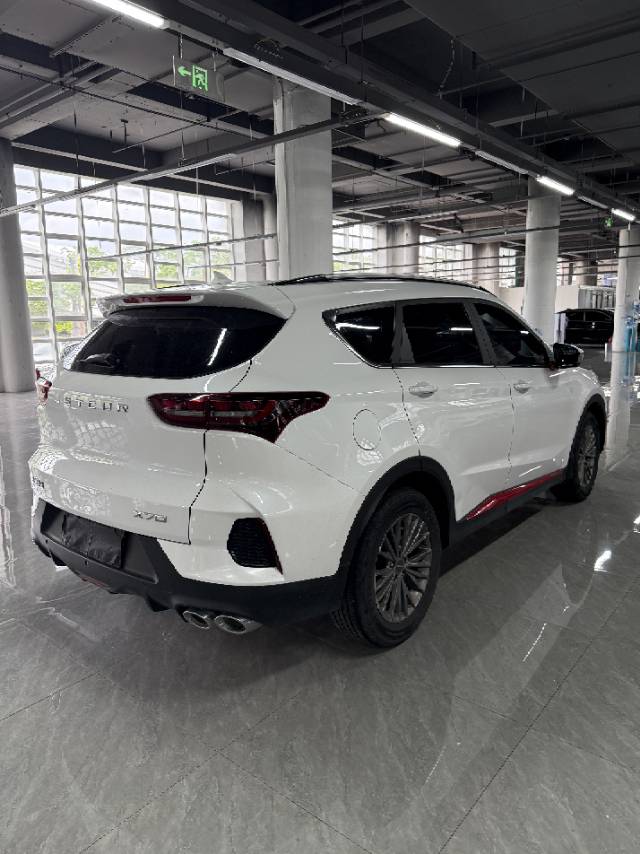 JETOUR 2023 X70 1.5T Flagship 7-Seater