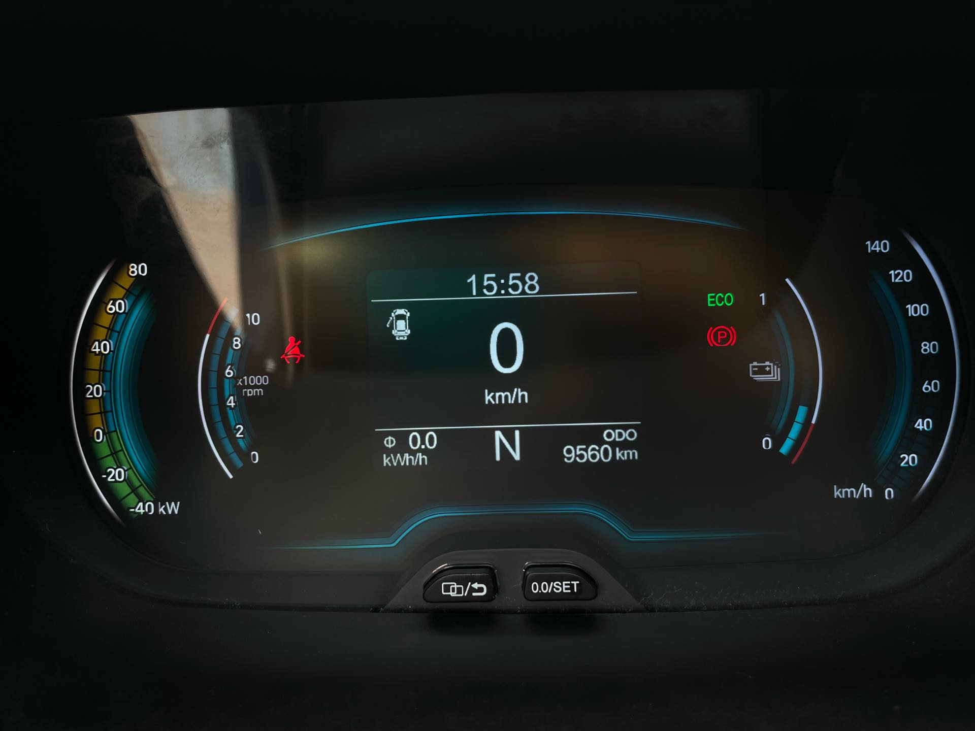 奇瑞 2023款 eQ1(小蚂蚁) 251km 热爱版 磷酸铁锂