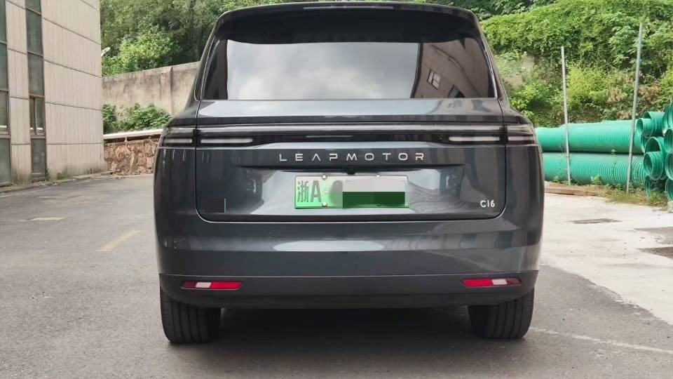 Leapmotor 2024 C16 200 Deluxe Edition