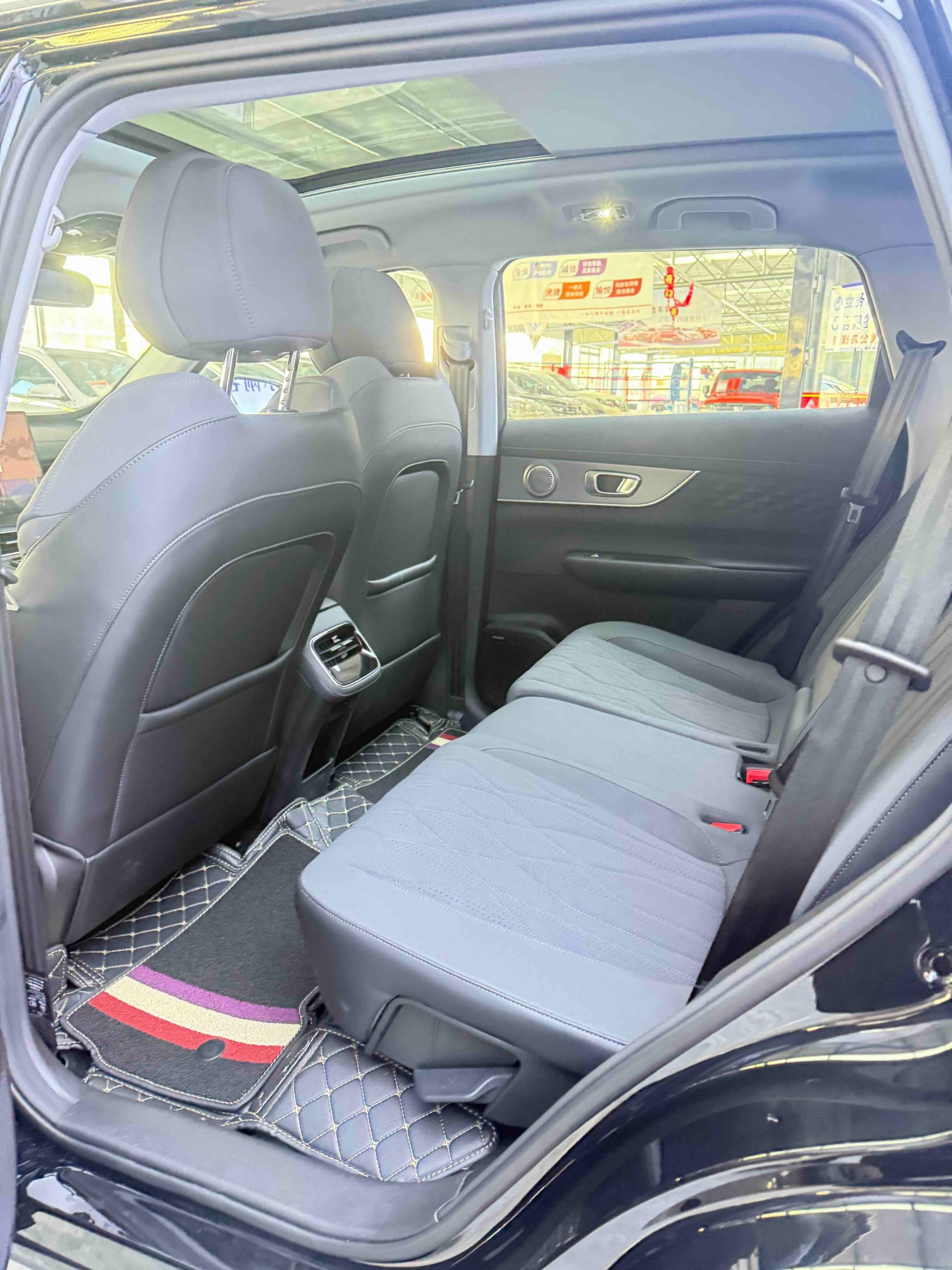 Chery 2025 Tiggo 8 PLUS 1.6TGDI 290TGDI Chenfeng Edition 7-Seater