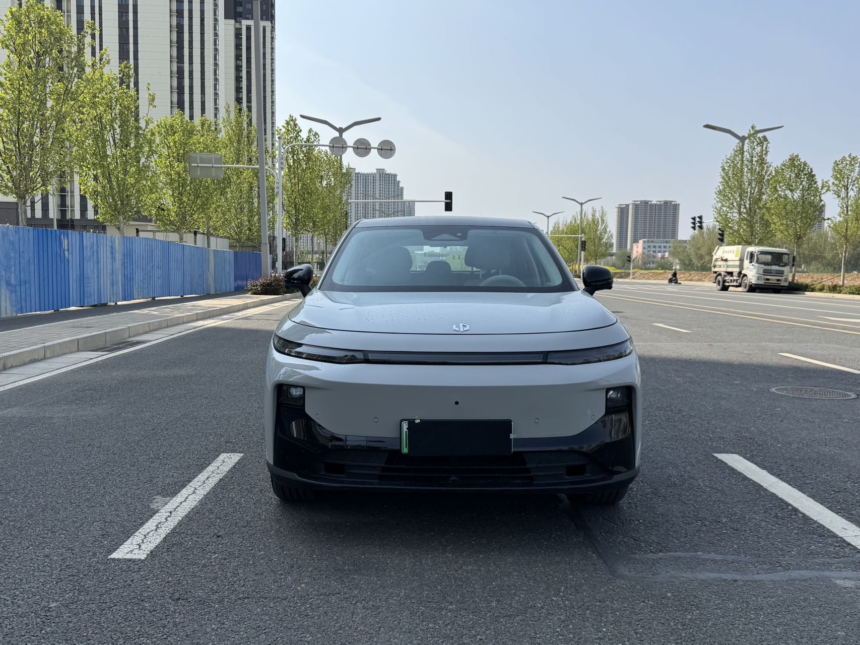 零跑 2025款 B10 510悦享智驾版
