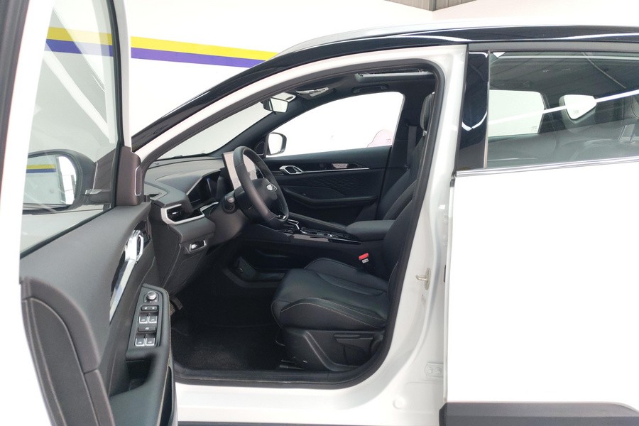 Geely 2025 Coolray L 1.5TD Xingzuan