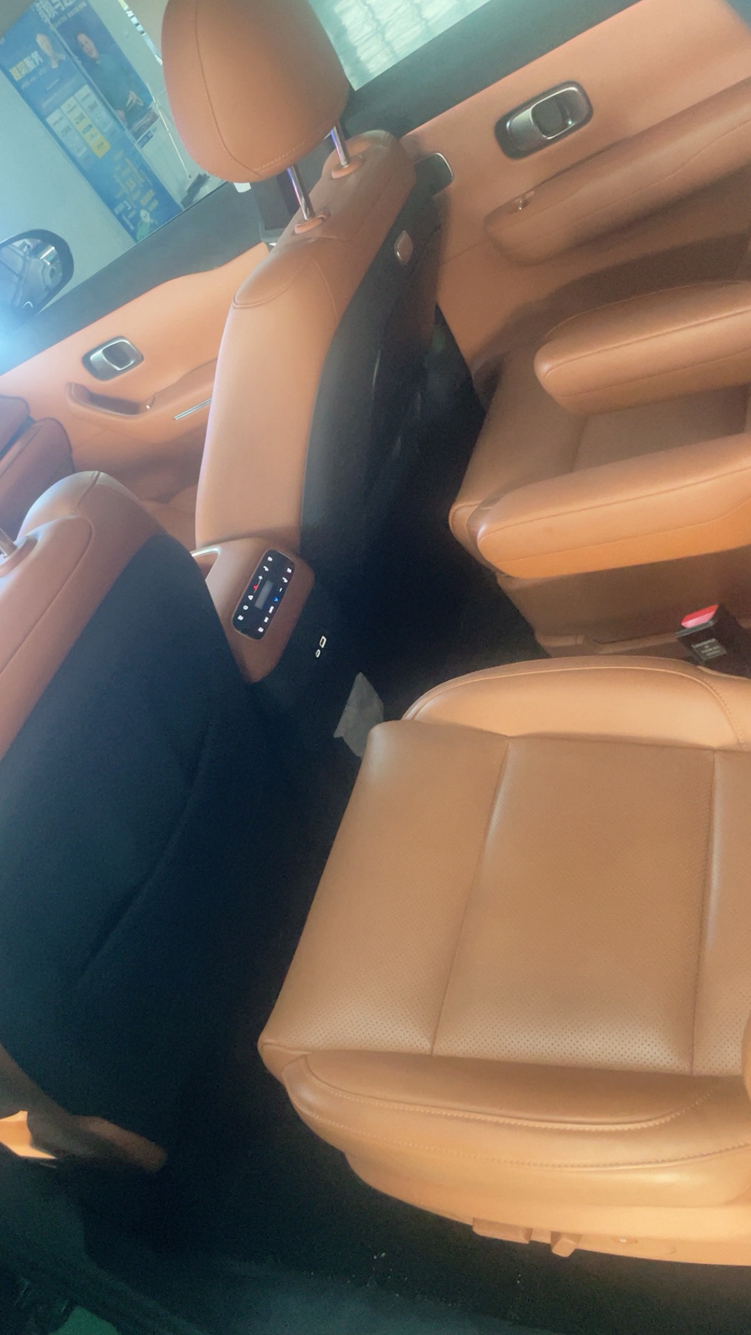 Leapmotor 2026 C16 280 LiDAR Zhizun Edition 6-Seater