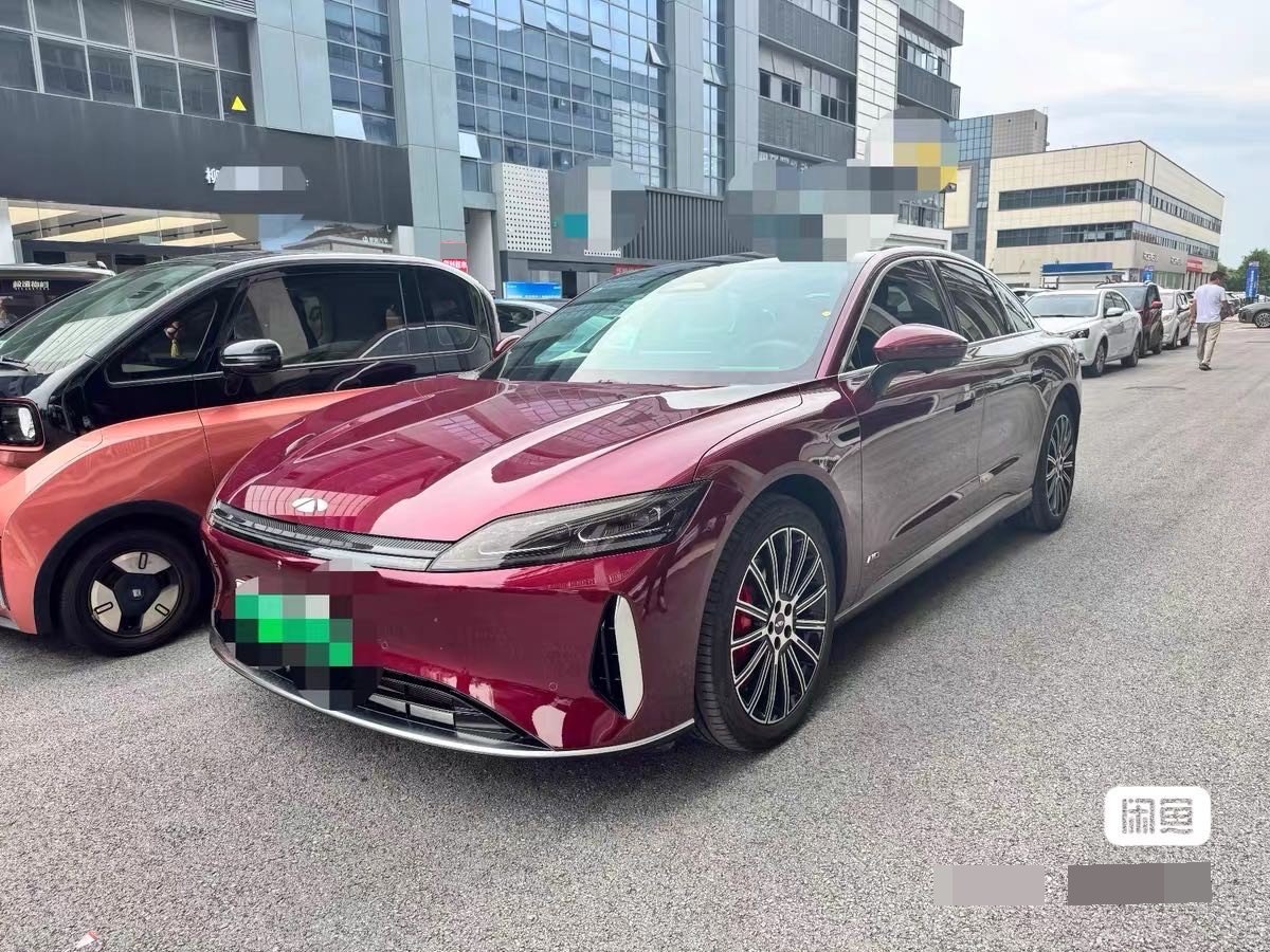 奇瑞 2025款 风云A9L 1.5T 四驱高能巅峰版
