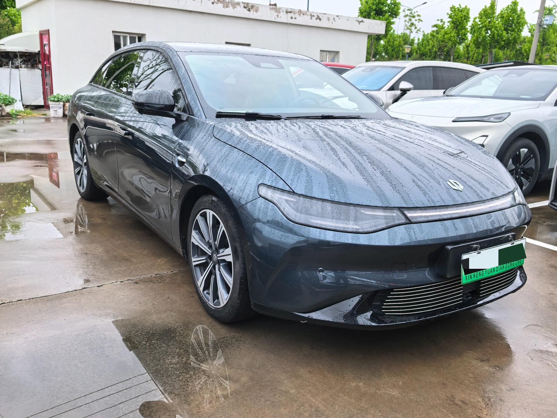 零跑 2022款 C01 后驱超长续航版