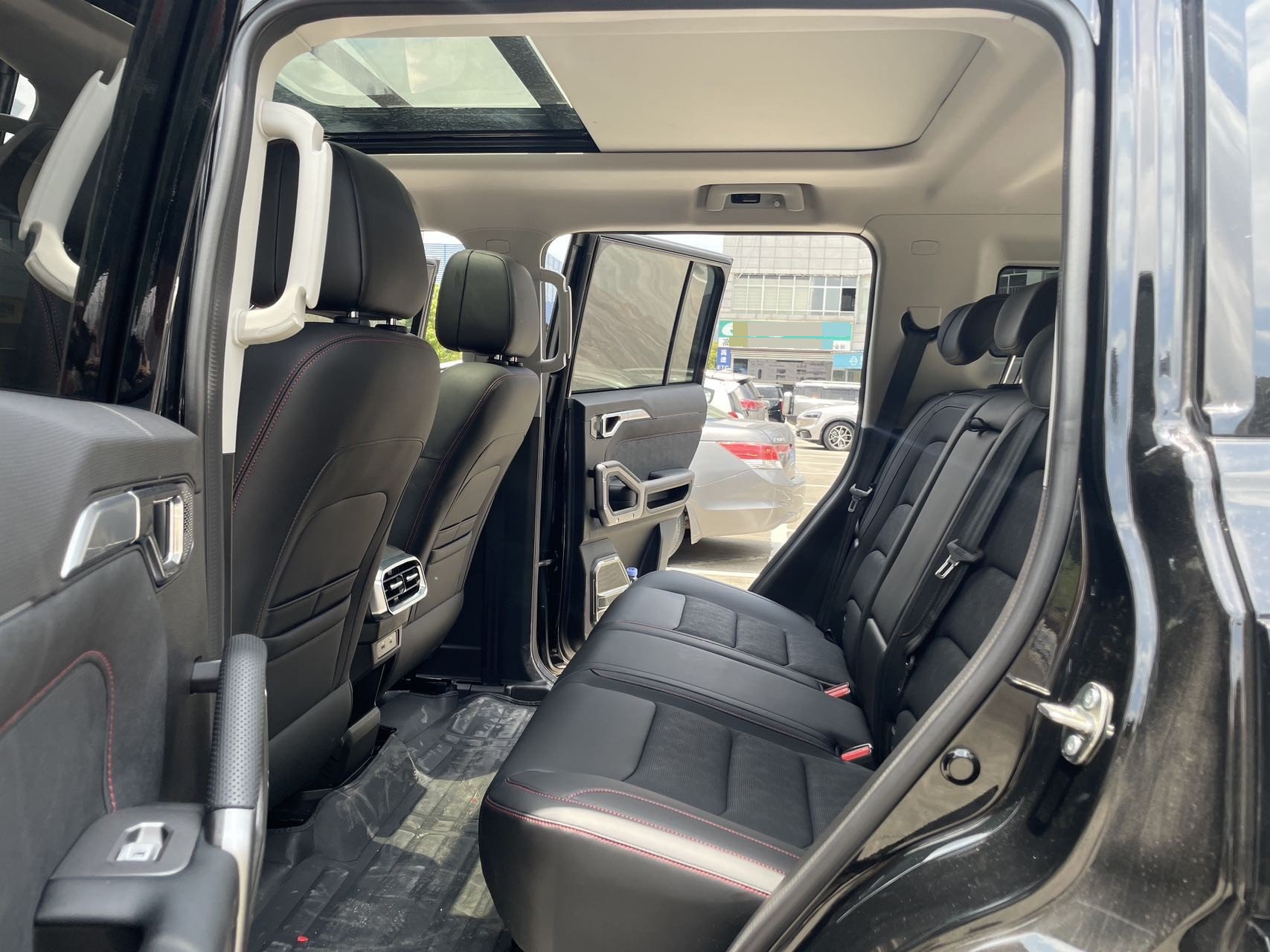 JETOUR 2025 Traveler 2.0TD 4WD Interstellar Guardian