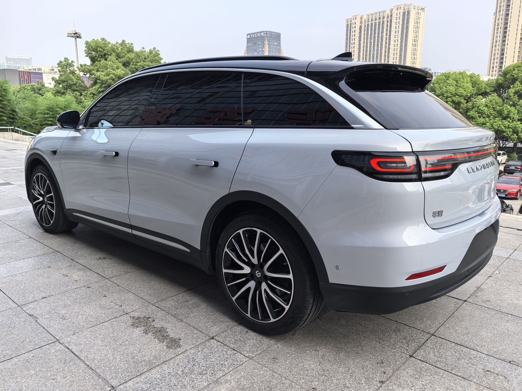 Leapmotor 2023 C11 580 Performance AWD