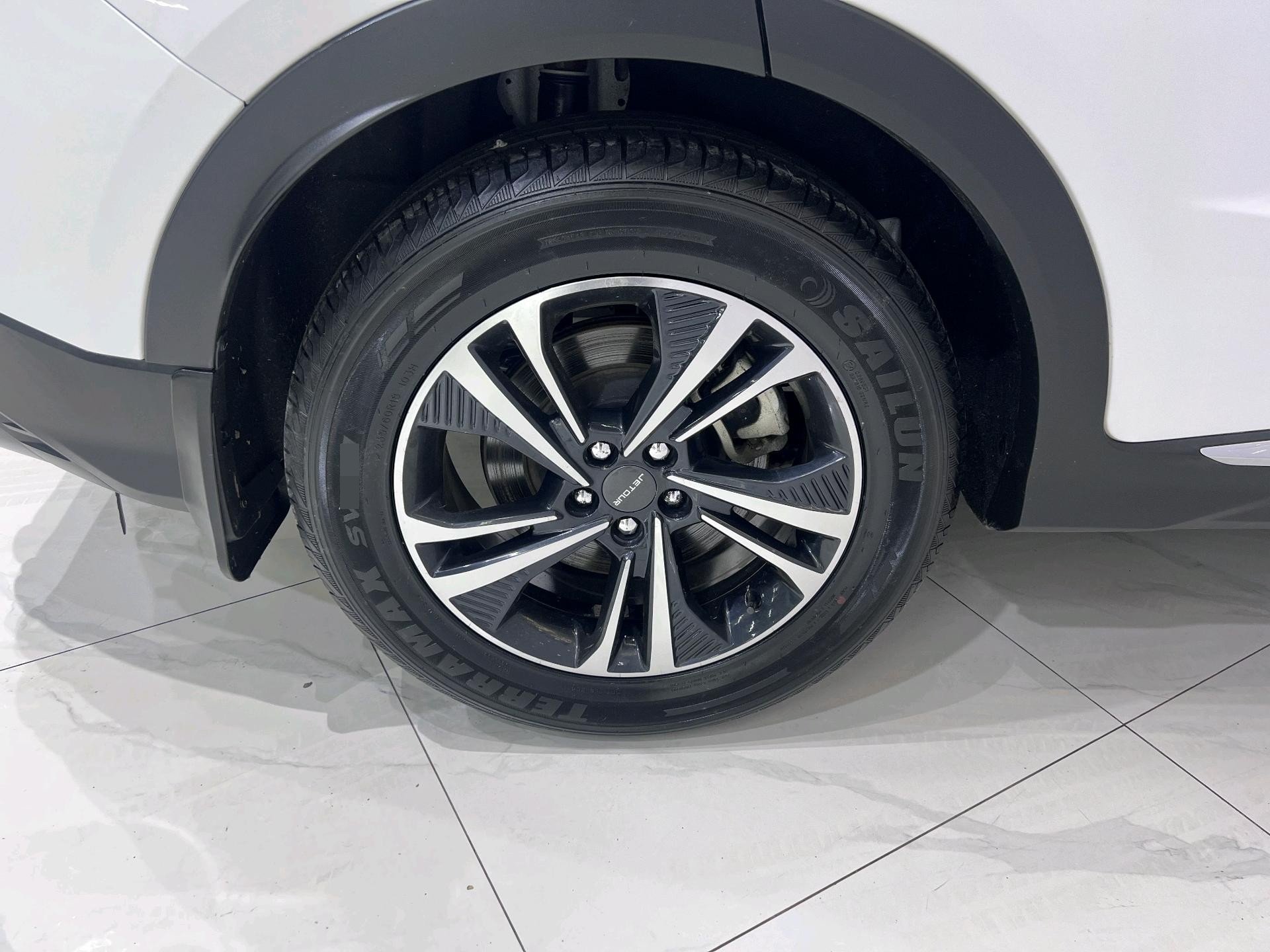 JETOUR 2022 X70 PLUS 1.5T CVT Mountain 7-Seater