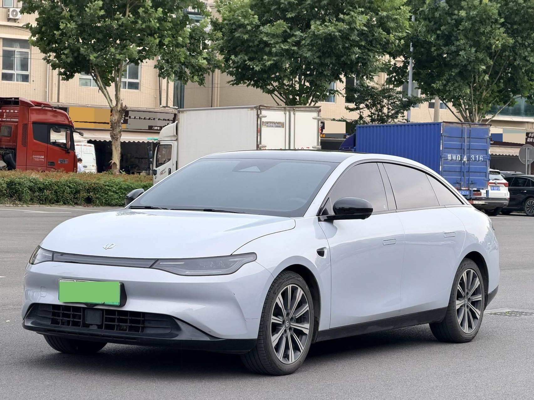 零跑 2023款 C01 525 舒享版