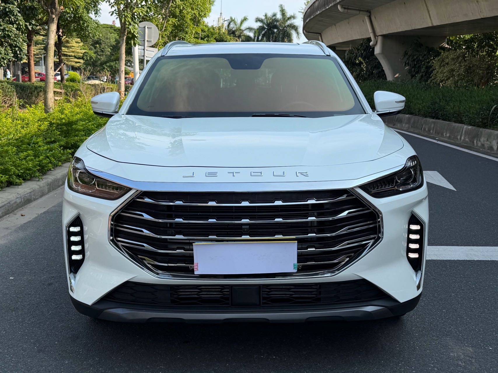 JETOUR 2021 X70 PLUS 1.6T Di 5-Seater