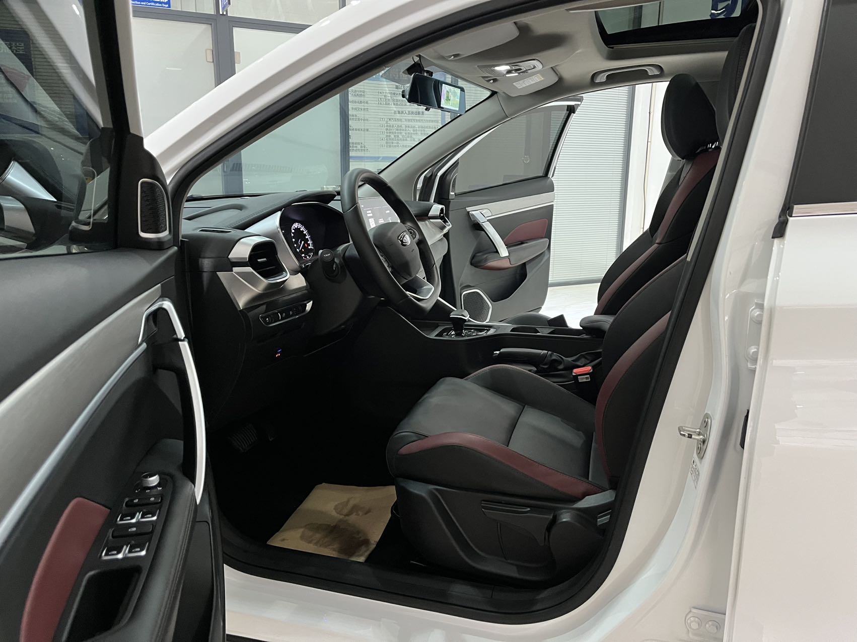 Geely 2021 Coolray 1.4T Platinum Edition