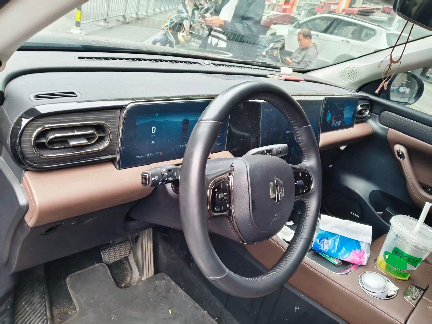 零跑 2023款 C11 500 智享版