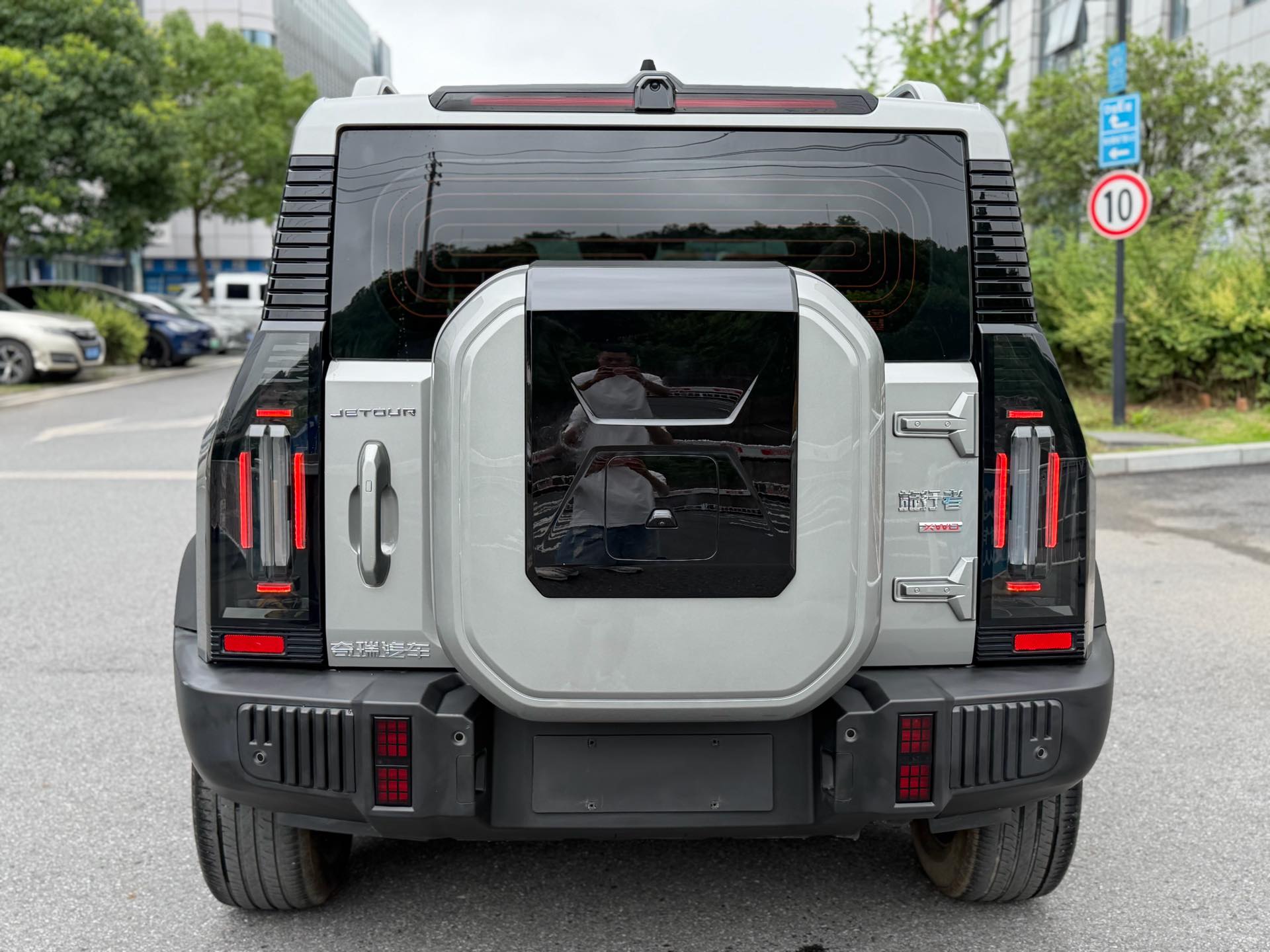 JETOUR 2023 Traveler 2.0T 4WD Cross PRO