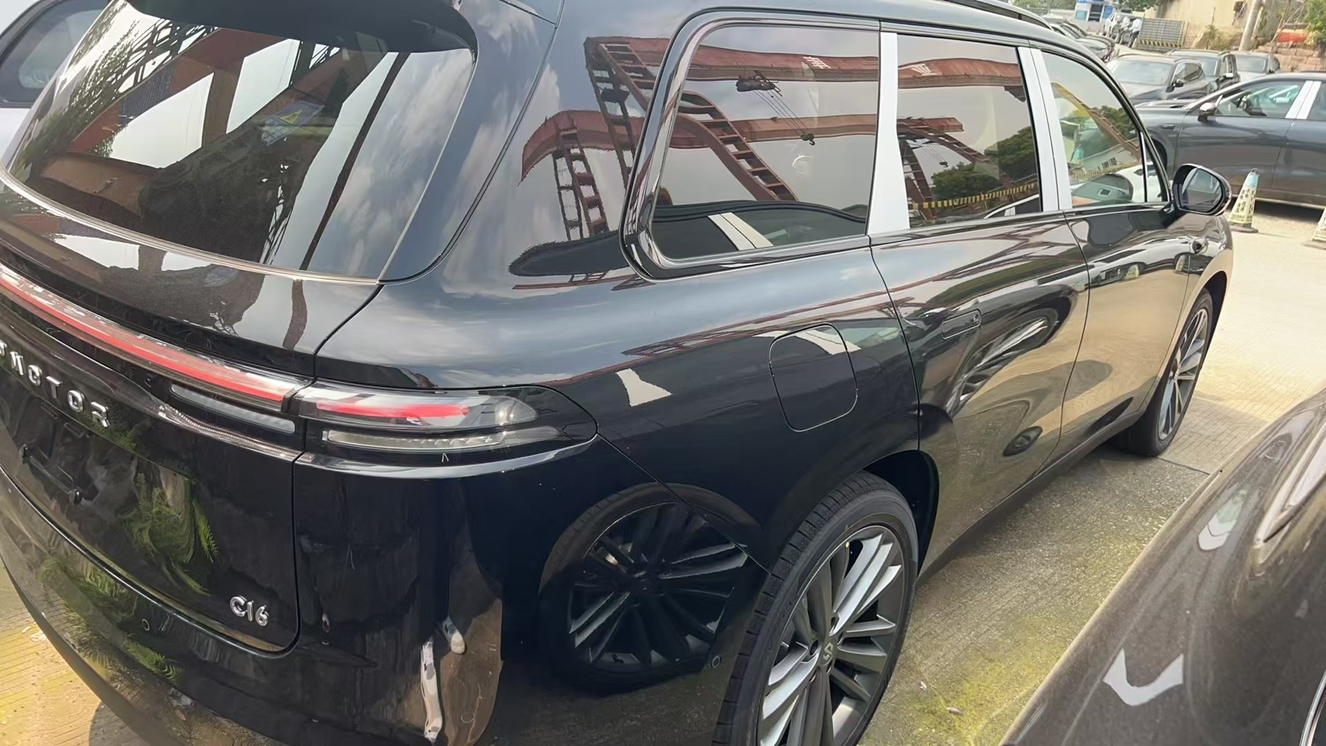 Leapmotor 2024 C16 200 Deluxe Edition