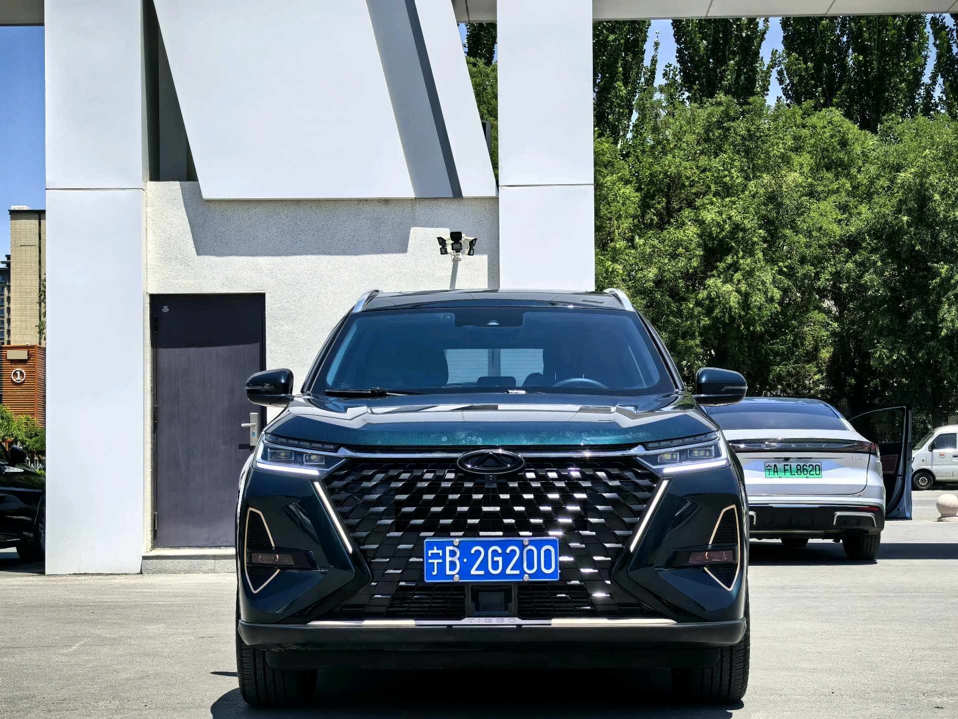 奇瑞 2022款 瑞虎8 PRO 1.6T 290T 两驱浩瀚版5座