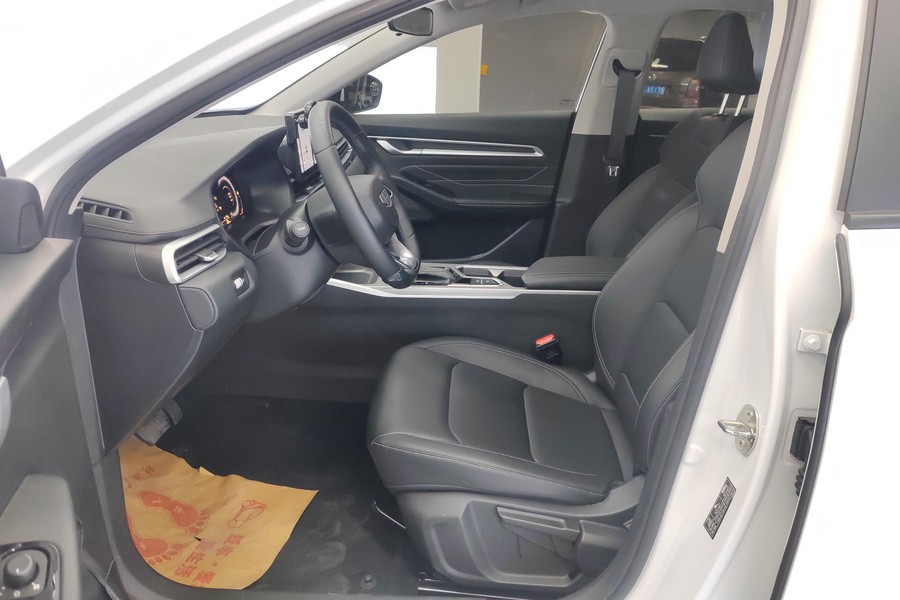 Geely 2025 Emgrand Sedan 1.5 Longteng Edition