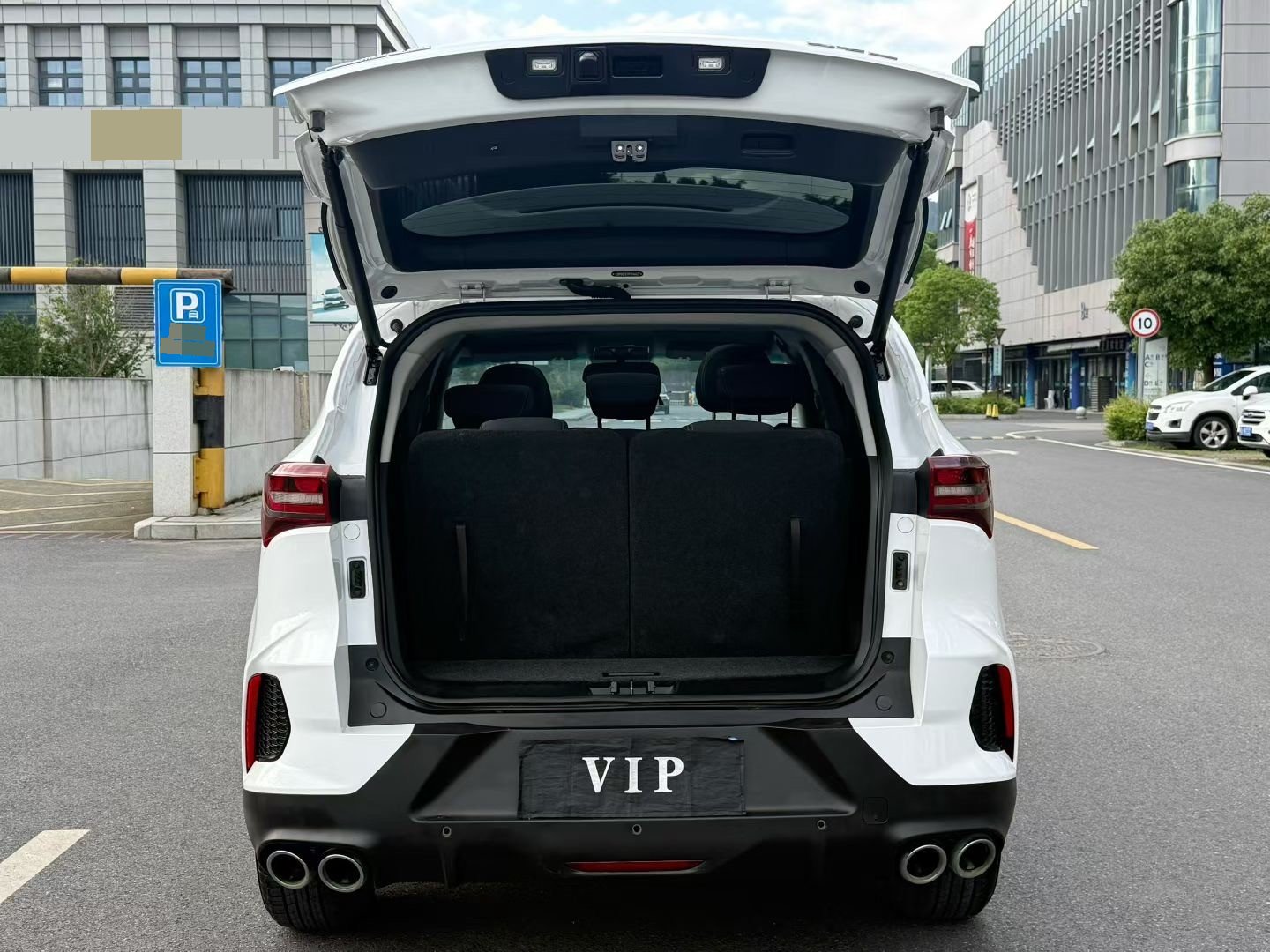 JETOUR 2023 X70 1.5T Dream Edition 7-Seater