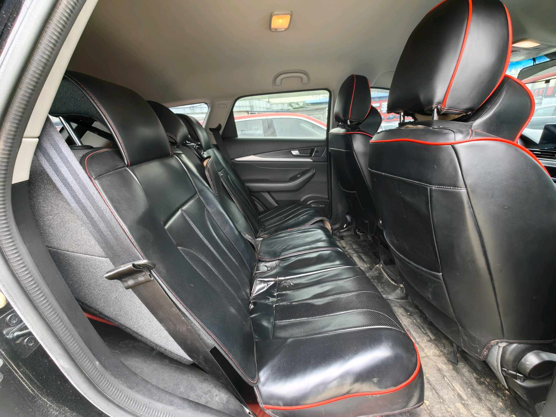 捷途 2022款 X70S 1.5T 活力版5座