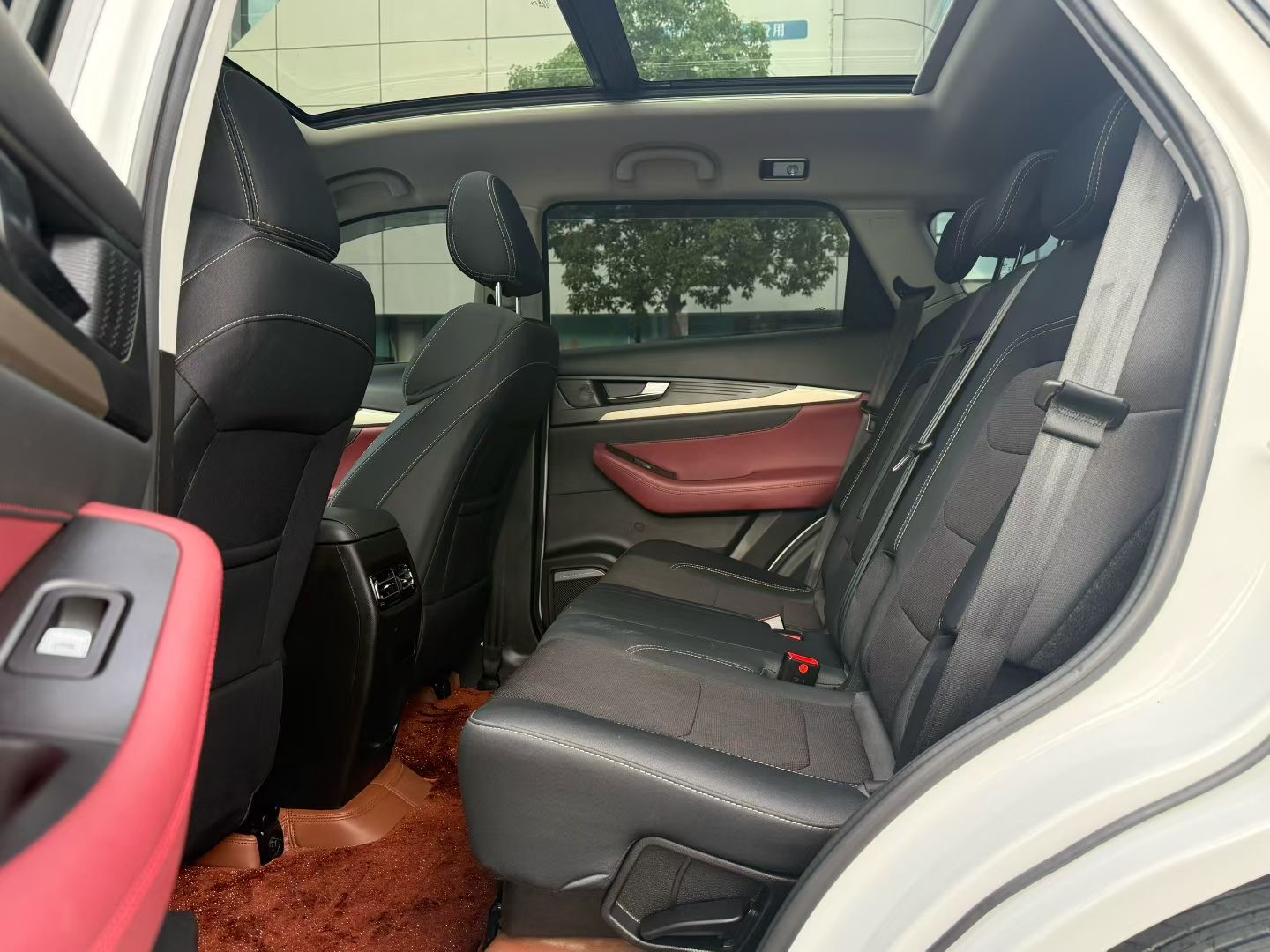 JETOUR 2023 X70 1.5T Dream Edition 7-Seater