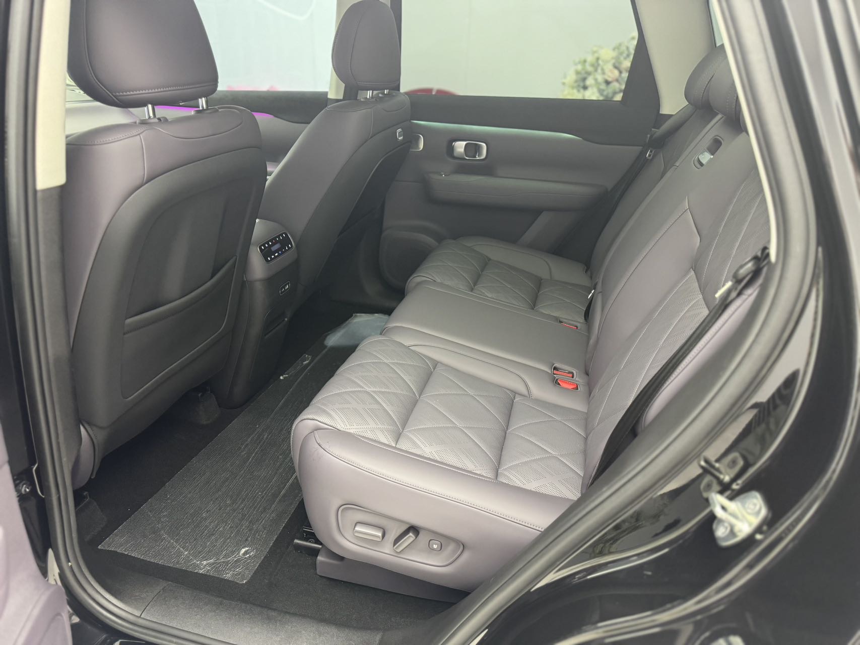Leapmotor 2026 C16 280 LiDAR Zhizun Edition 5-Seater