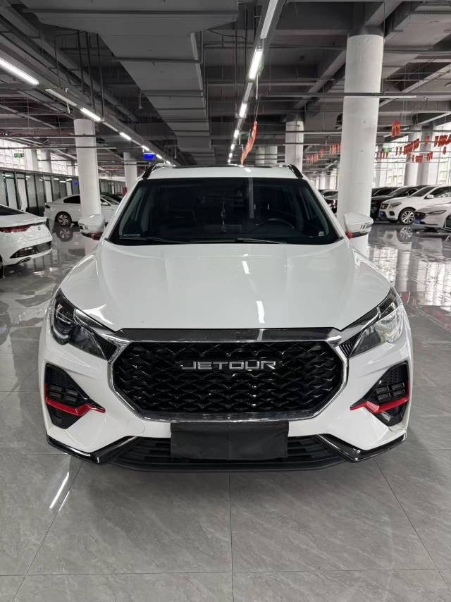 JETOUR 2023 X70 1.5T Flagship 7-Seater