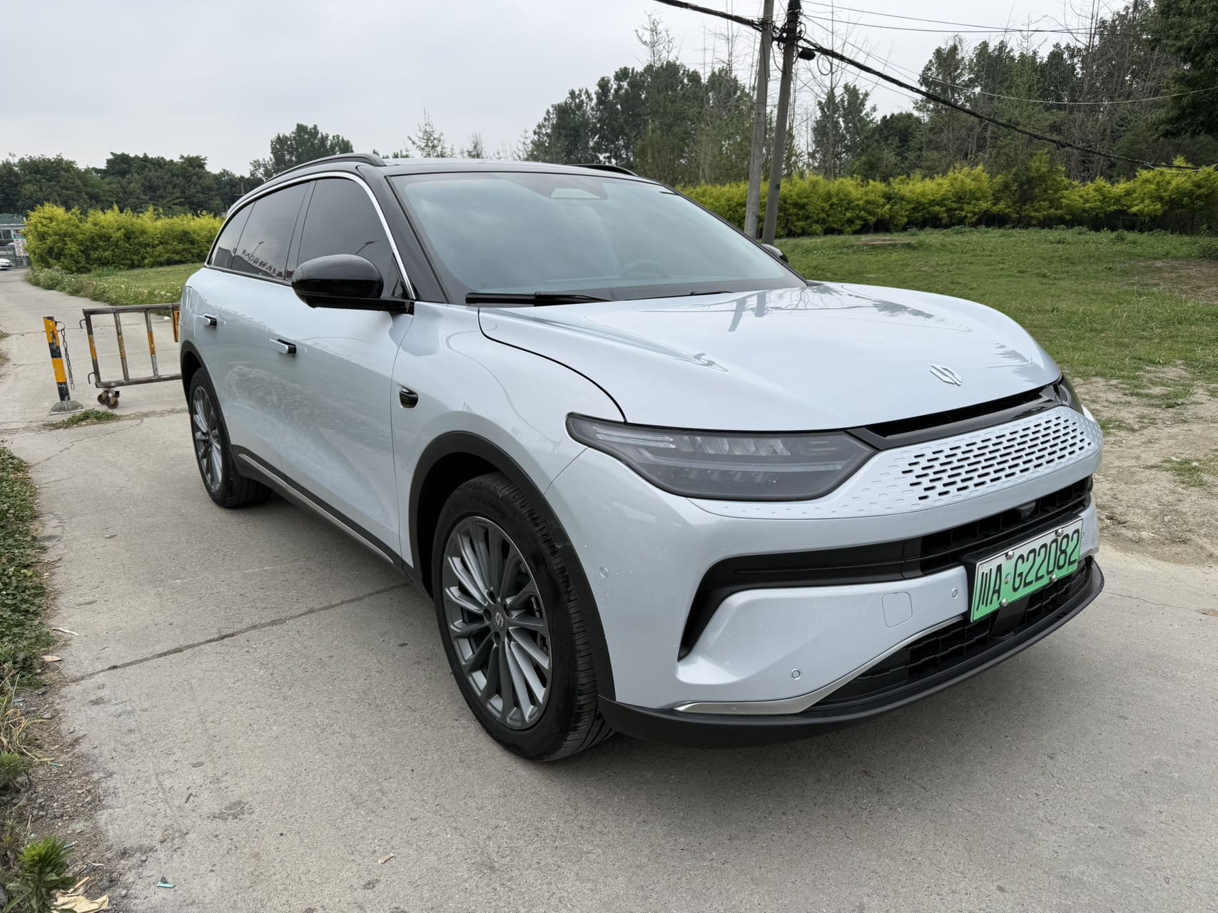 零跑 2024款 C11 300 尊享版