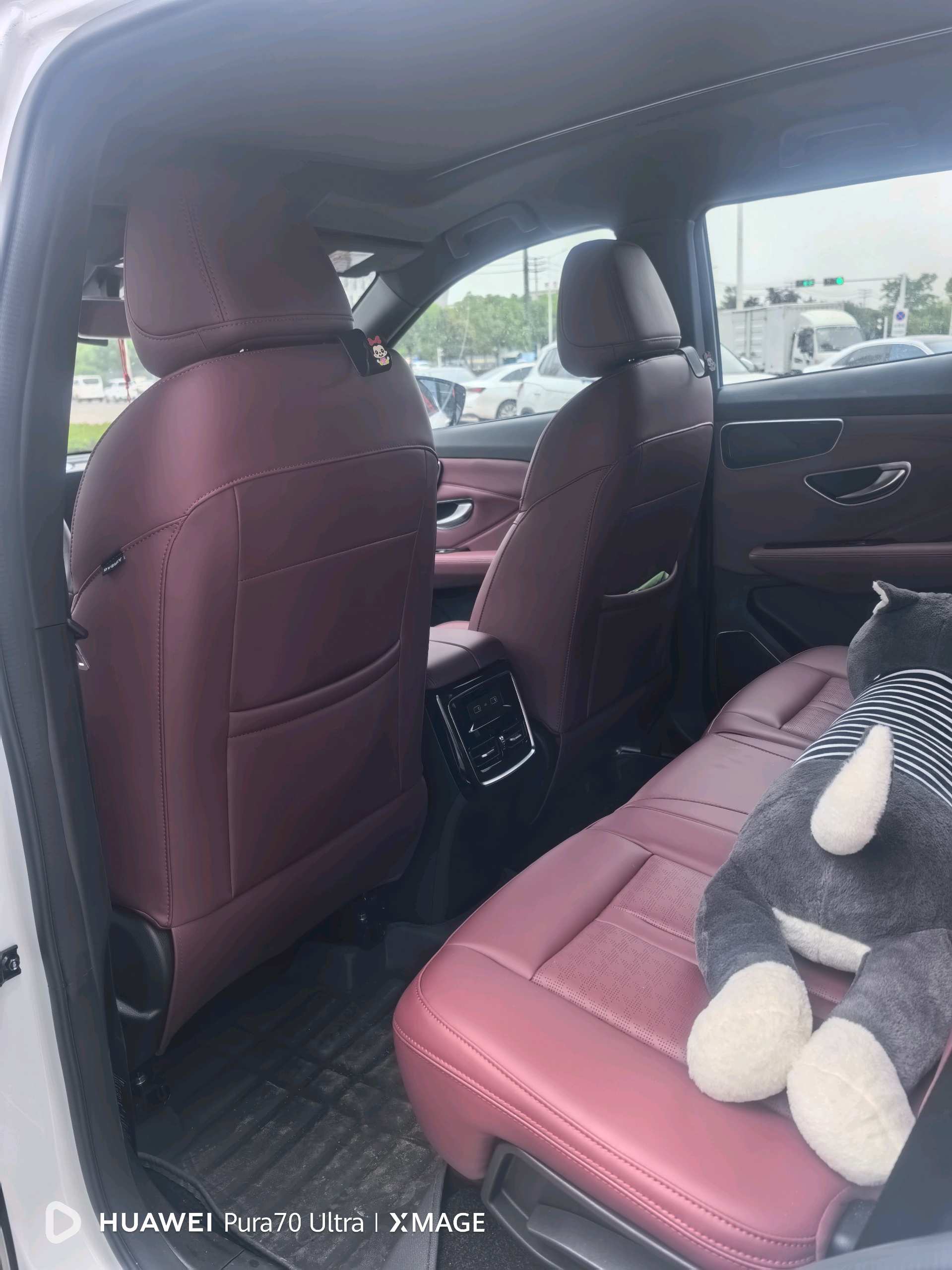 JETOUR 2026 X70 PLUS 1.5T Champion Comfort 5-Seater